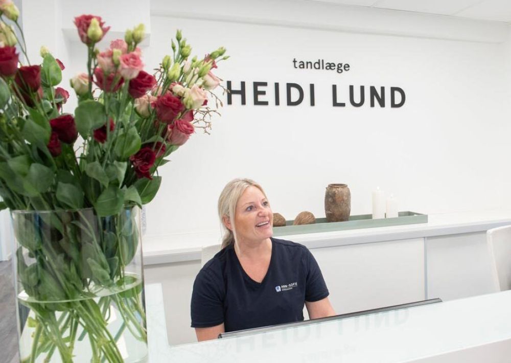 Få råd og vejledning til tandbørstning i klinikken