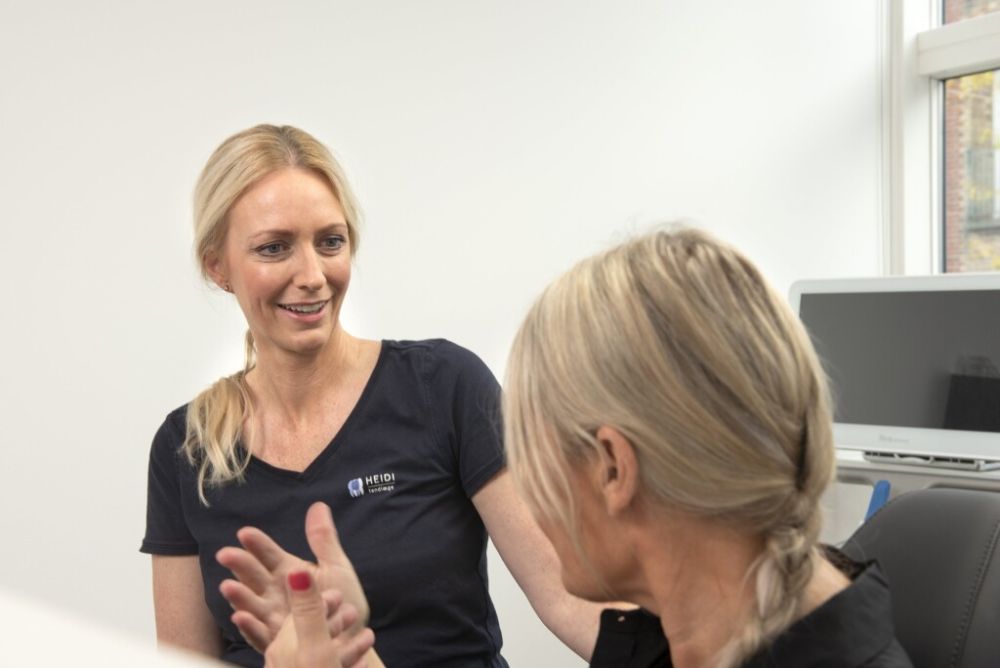 I SmileLounge-klinikken har vi mange års erfaring med Invisalign-behandling